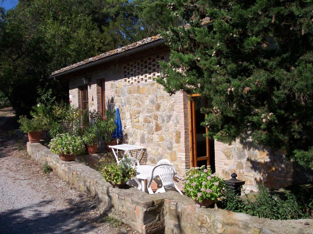 Casa Vacanze Good Buy San Gimignano Exterior photo