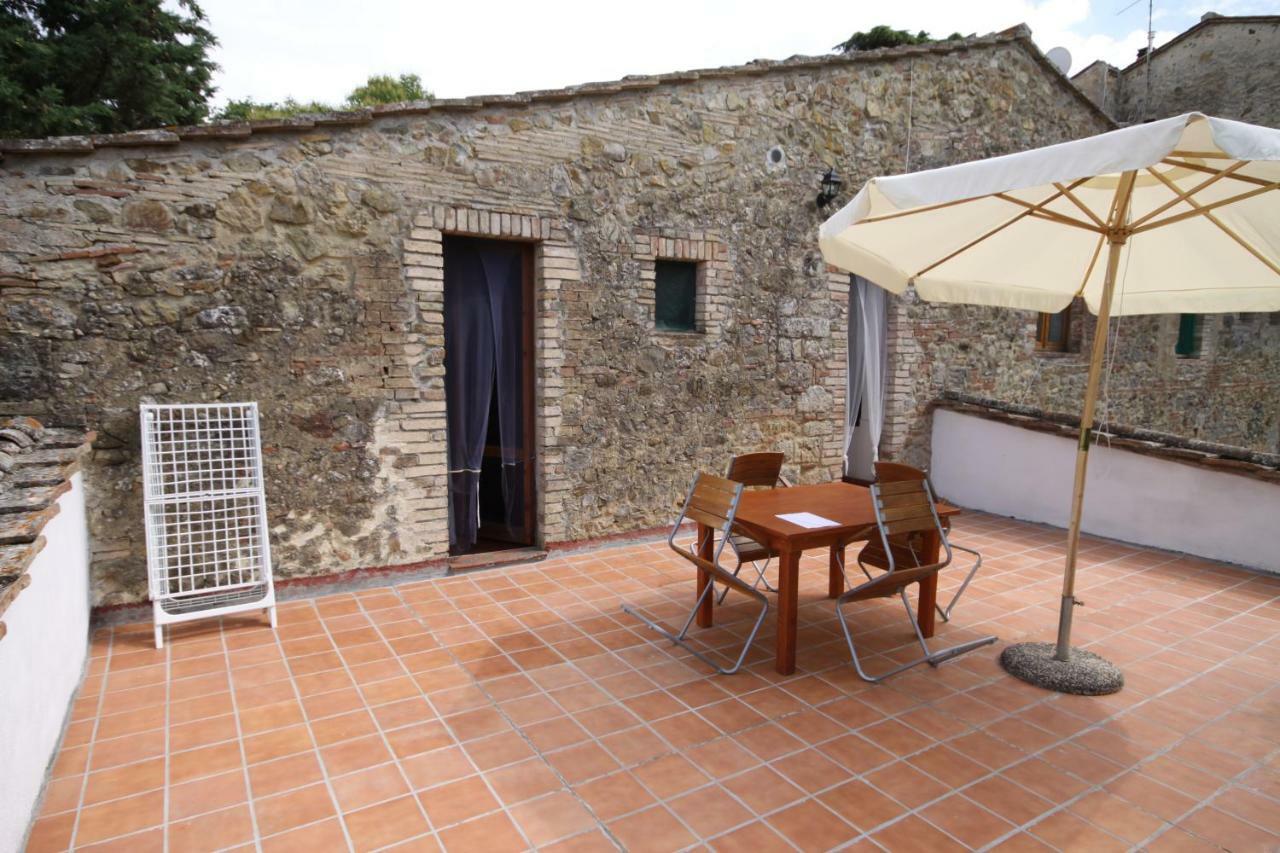 Casa Vacanze Good Buy San Gimignano Exterior photo